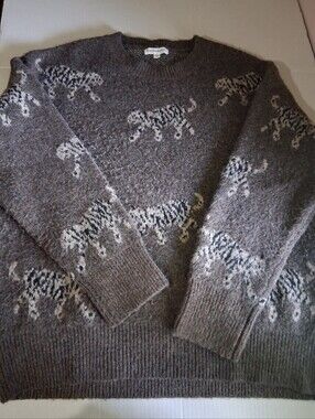 Newbury Kustom Leopard-Print Size Large Crewneck Knitwear Sweater